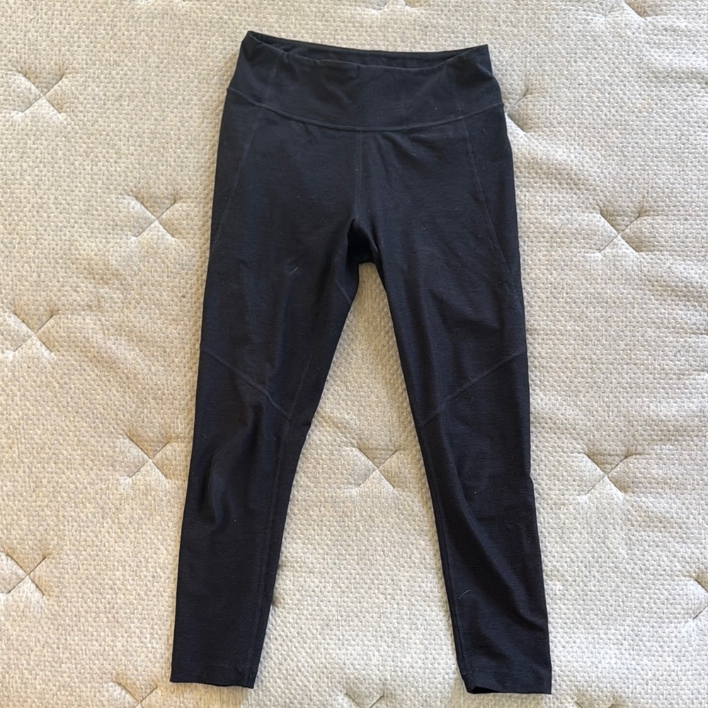 Black outdoor voices warm up leggings